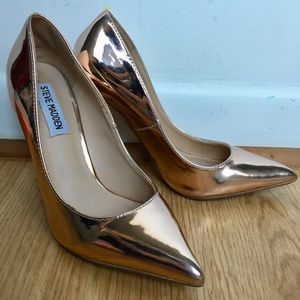 Steve Madden Rose Gold Stiletto Daisie Pump Heels